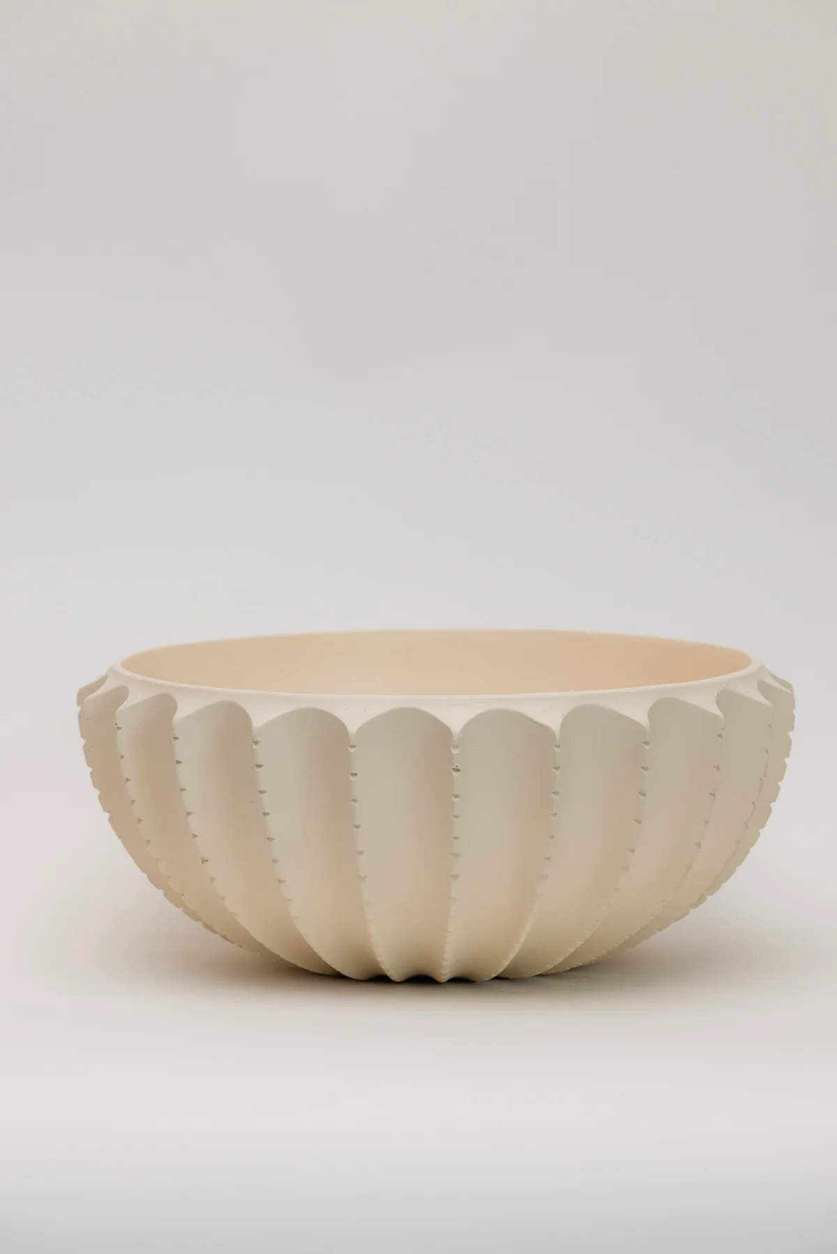 Zanna Scalloped Bowl - Image 2