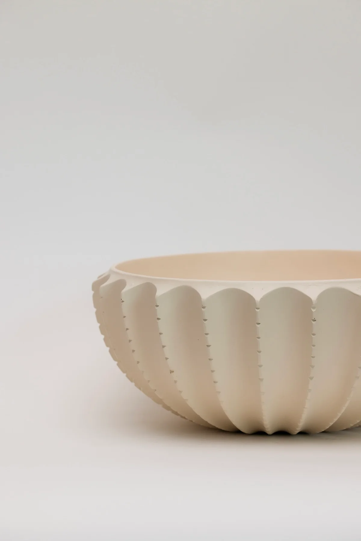 Zanna Scalloped Bowl - Image 3